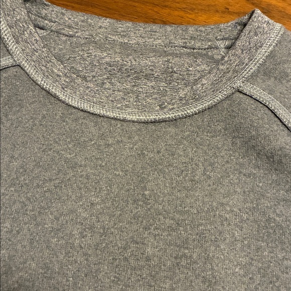 North Face crew neck sweatshirt - Picture 11 of 12